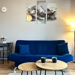 https://apt-zarembowicza-apt-52-self-check-in-20h-lift.hotelswroclaw.com