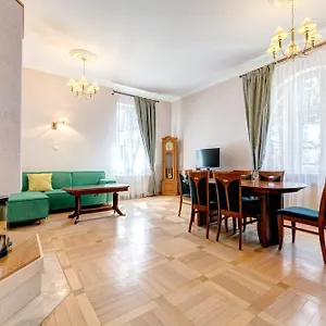 https://3-city-apartments-kos.gdanskhotel.org