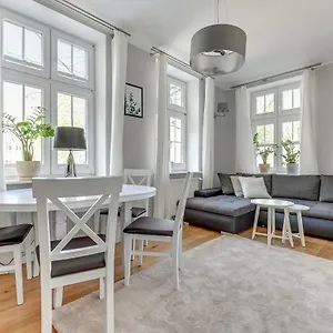 https://comfort-apartments-old-town-chlebnicka.gdanskhotel.org